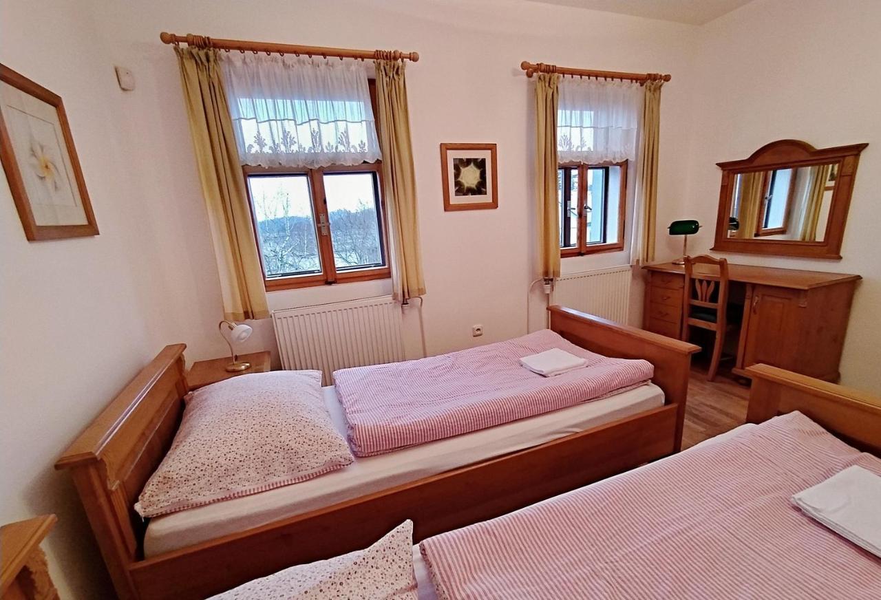 Penzion Kovarna Bukvice Экстерьер фото